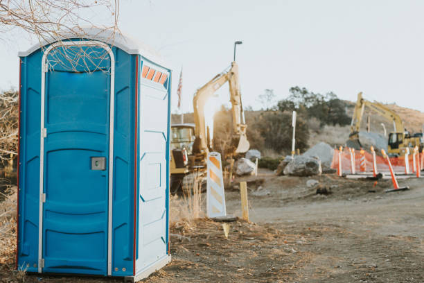 Best Luxury portable toilet rental  in Lewisport, KY